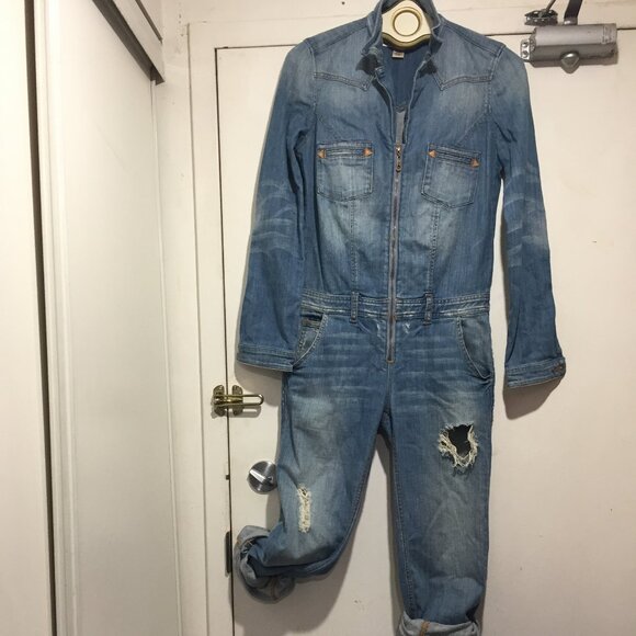 GUESS JEANS DISTRESSED OVERALLS SIZE 2 - Picture 6 of 12